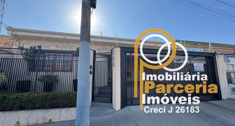 OPORTUNIDADE ÚNICA! CASA IMPECÁVEL NA REGIÃO CENTRAL! 